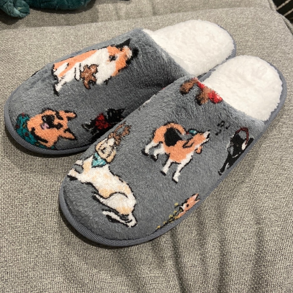 Vera Bradley Slippers